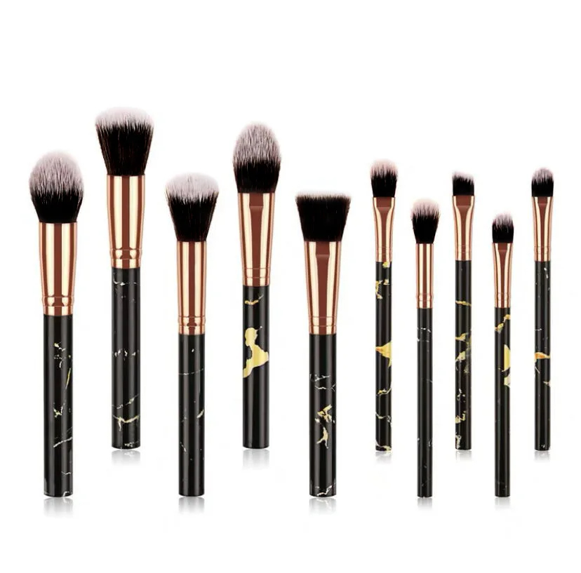 10 pinceaux de maquillage en m - Beauty Queen Makeup avis et prix