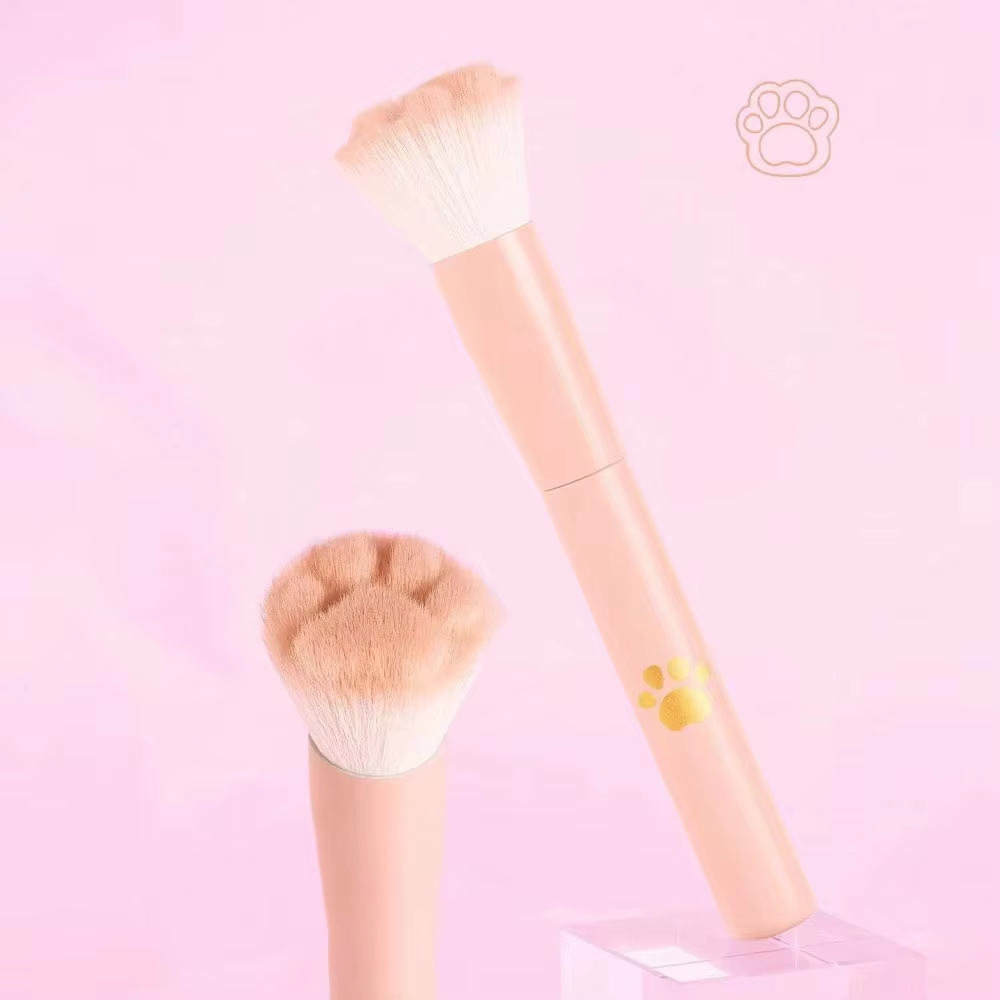 Pinceau à blush en forme de pa - Beauty Queen Makeup avis et prix