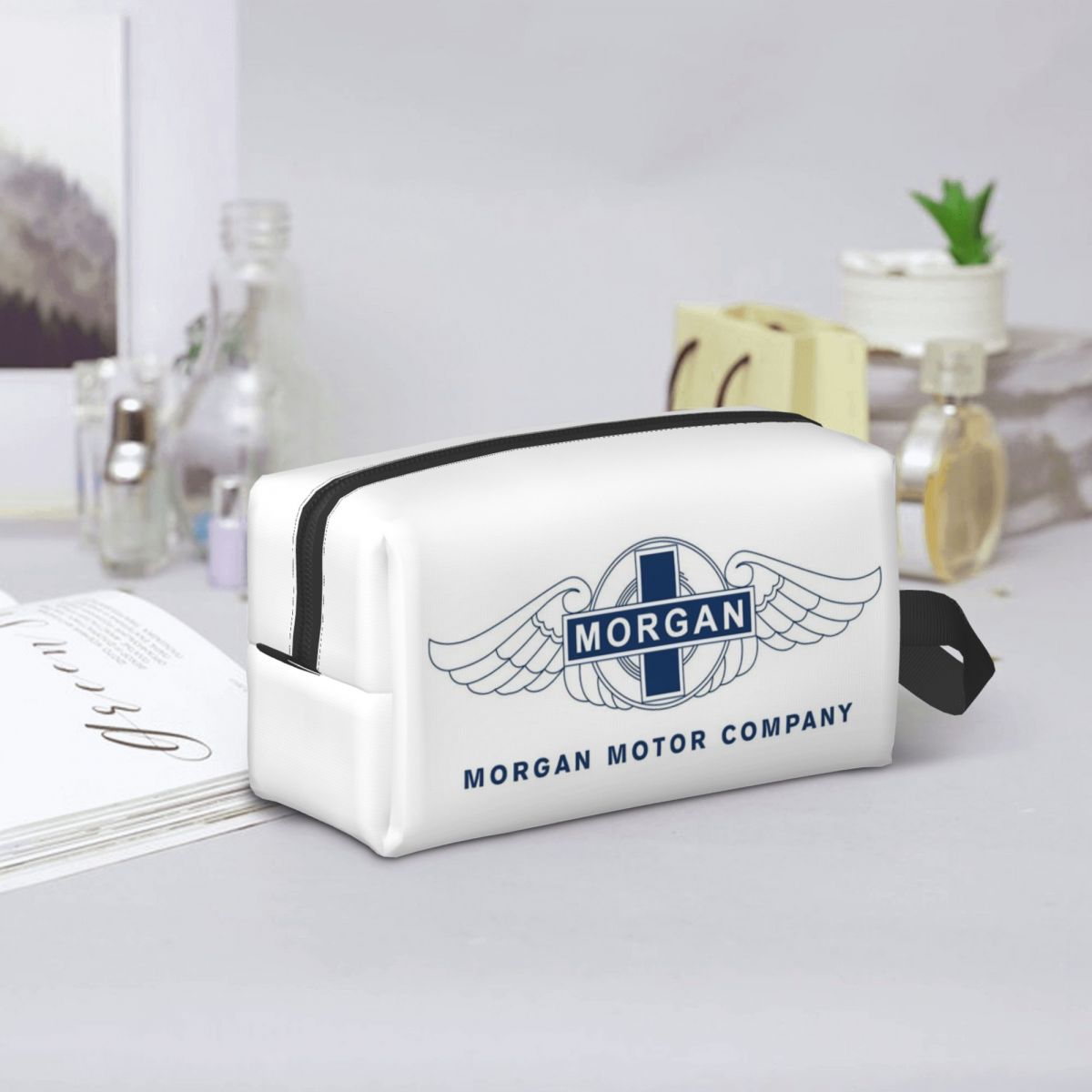 Morgan Motor Car Company Trous - Beauty Makeup Companies avis et prix