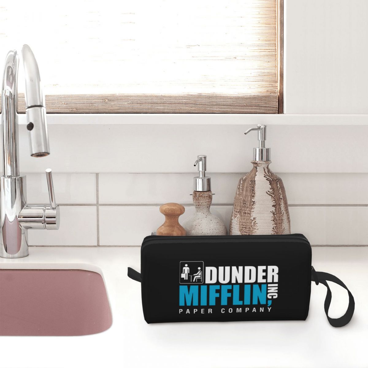 Dunder Mifflin Paper Company T - Beauty Makeup Companies avis et prix