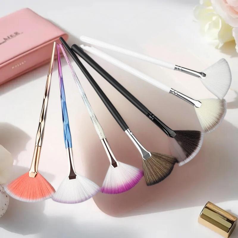 Grand pinceau de maquillage pl - Beauty Queen Makeup avis et prix